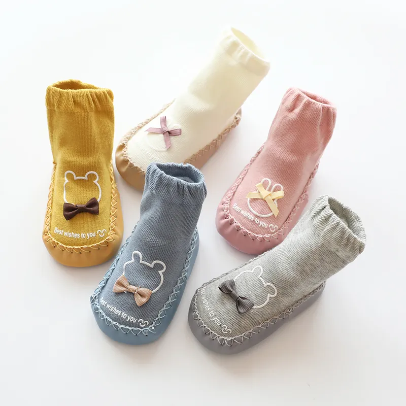 Pantofole on sale antiscivolo neonato