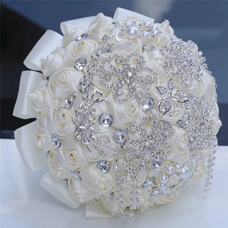 18CM Luxury Ivory Silk Rose Wedding Flowers Crystal Brooch Bridal Holding  Flowers Tassel Full Diamond Stitch Wedding Bouquets235n