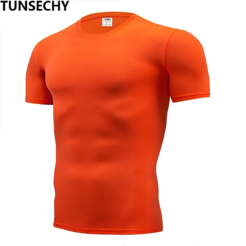 TUNSECHY Moda colore puro T-shirt da uomo manica corta compressione magliette strette camicia S-4XL vestiti estivi trasporto libero T200619