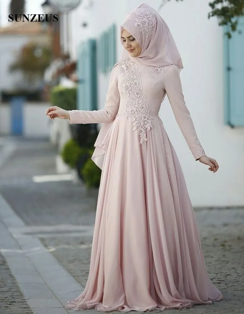 Arabic female dress discount