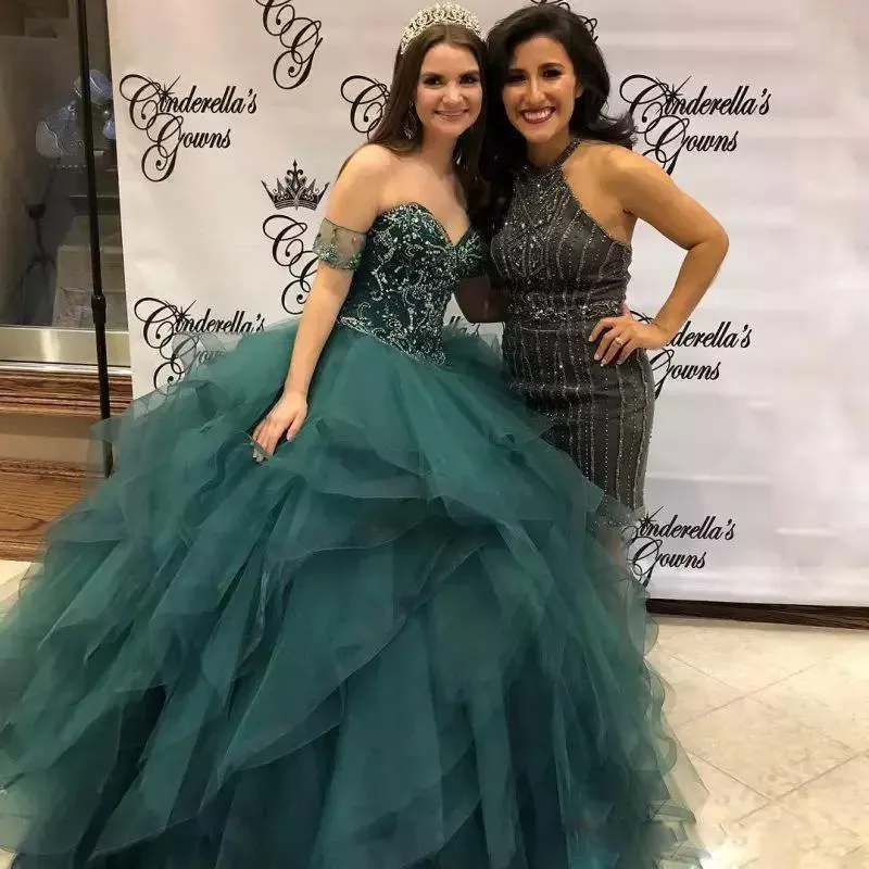 Charming Hunter Green Ball Vestido Quinceanera Vestidos Sweetheart Cristal Ruffles Tiered Prom Vestidos Corset Girls Pageant Vestido 2019