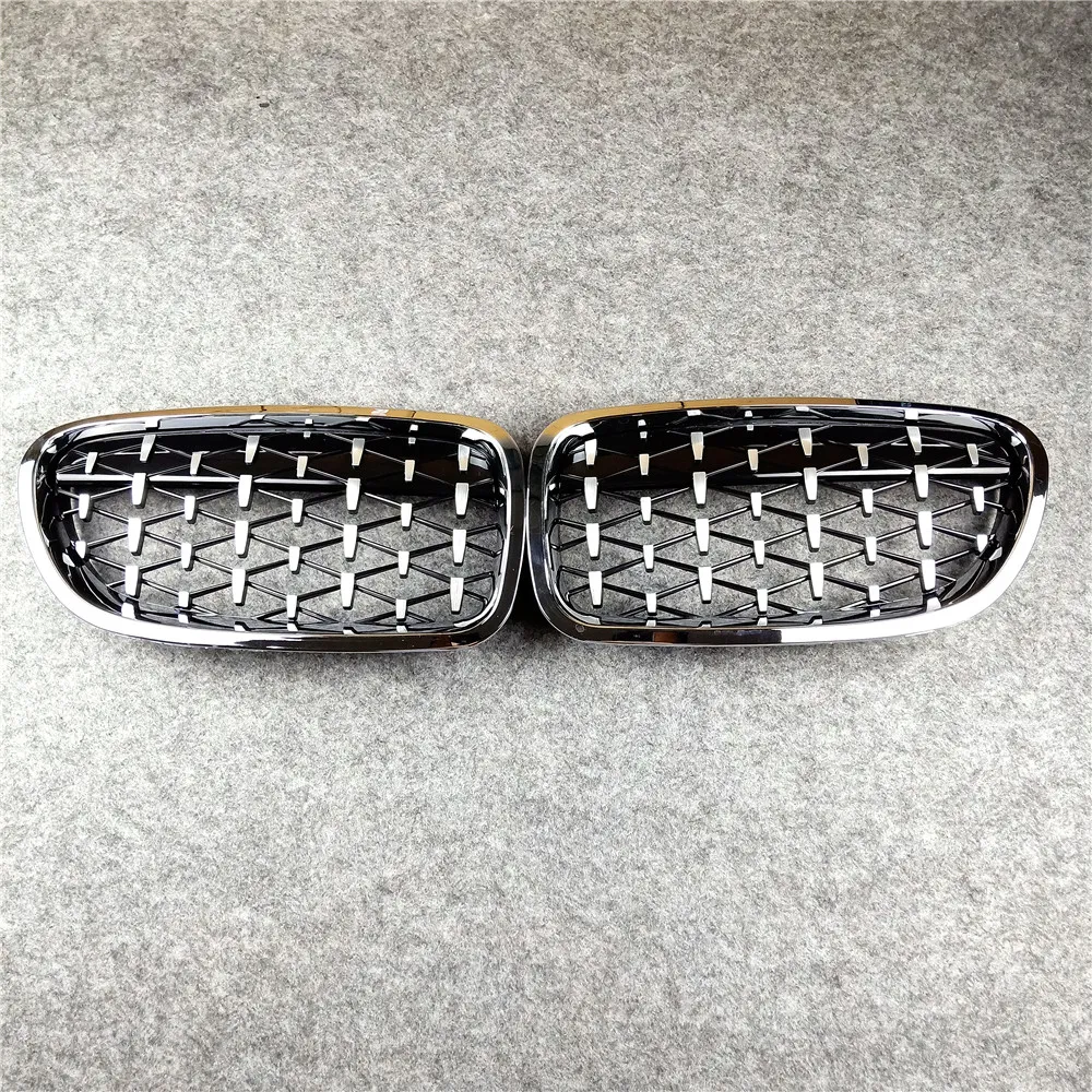 1 Pair Front Grille Diamond Style Materiał ABS 2010+ Rok dla 5 serii F10 F11 F18 Mesh Gilles