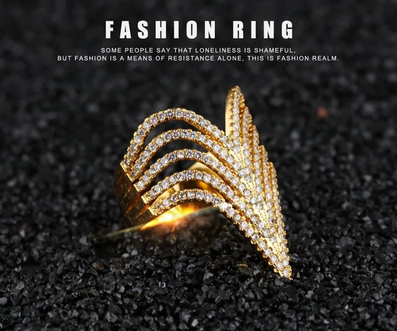 Crown Band Rings 18K Gold Five Layers Personality Character Designer Accessories Luxury For Women Wedding Party Large Plate Ring J4096338