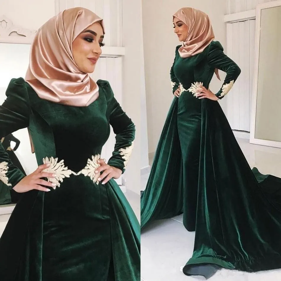 Inverno 2019 Abiti da sera in velluto a maniche lunghe per donne musulmane Modest Jewel Neck A Line Corte dei treni Abiti da sera arabi verde scuro