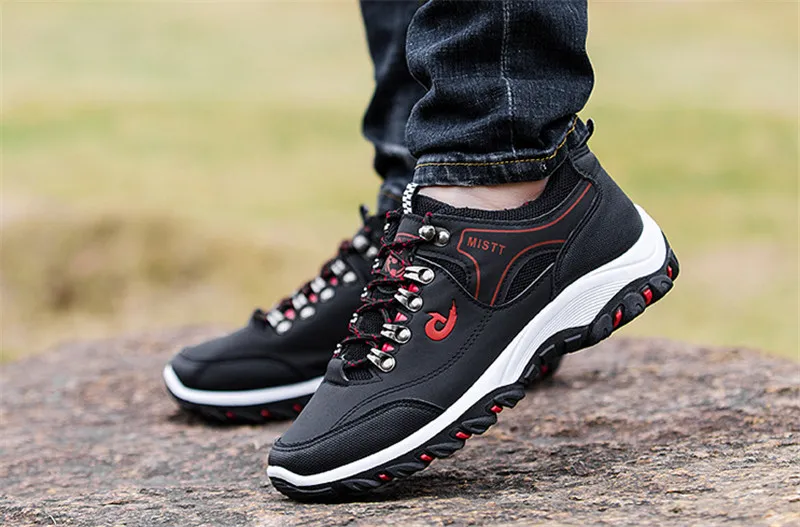 Hot Sale Cheap new outdoor hiking shoes fashion men s sports shoes tide single running shoes travel