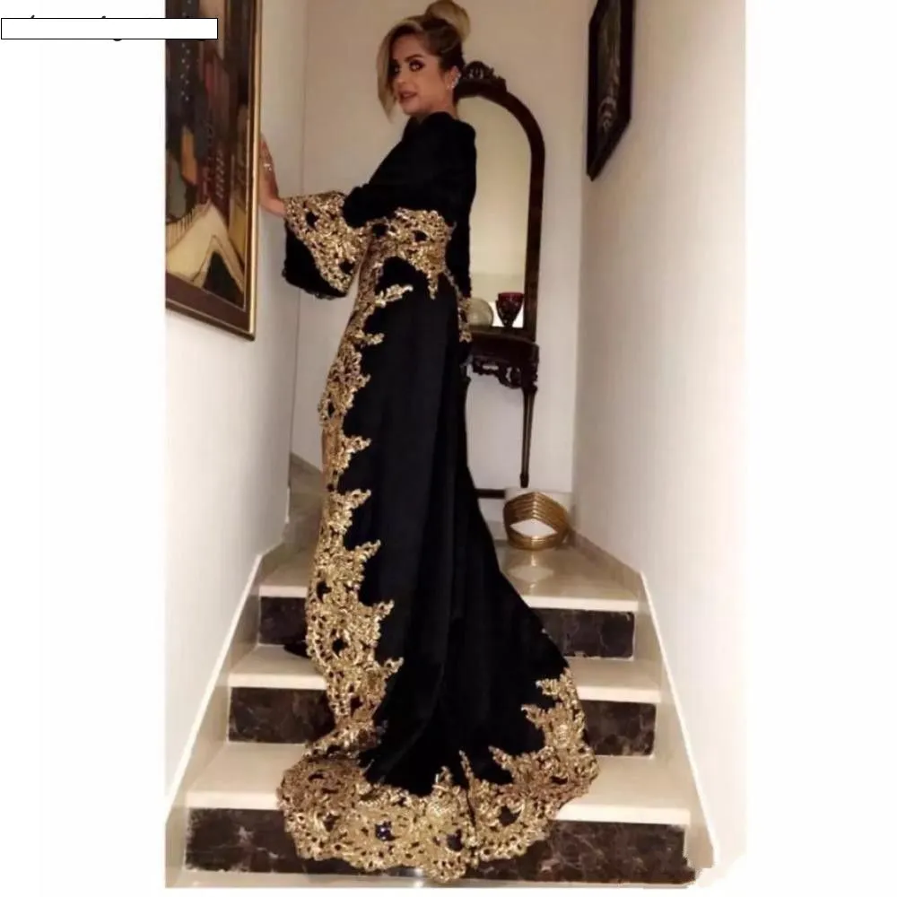 Kaftan Dubai Style Muslim Evening Dresses Long Sleeves Black Velour Gold Appliques Ladies Formal Prom Gowns Abiye Gece Elbisesi285h