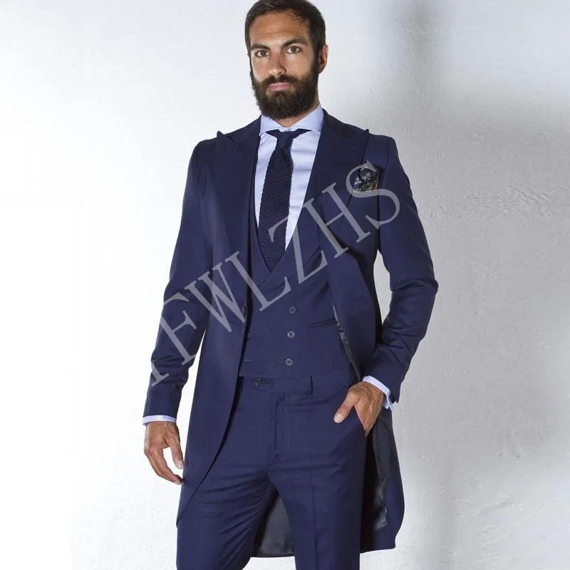 Groomsmen con risvolto a lancia su misura Smoking da sposo con un bottone Abiti da uomo Matrimonio/Promo/Cena Giacca da uomo (giacca + pantaloni + cravatta + gilet) W11