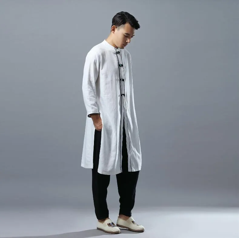 Chinesische ethnische Baumwolle Flachs bequeme lange Robe Leinen Stil Herren Windjacke Folk-Stil Folk Baumwolle und Leinen bequeme Kleidung