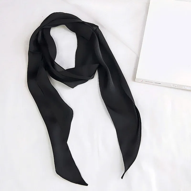 Sciarpa In Raso Sensazione Seta 60x60 Cm - Foulard Quadrato Leggero Con Stampa, Accessorio Multiuso Per Capelli, Collo, Borsa, Regalo Donna