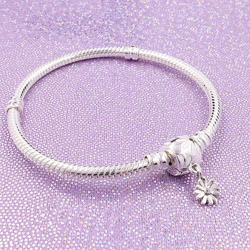 Pandora moments flower clasp discount snake chain bracelet