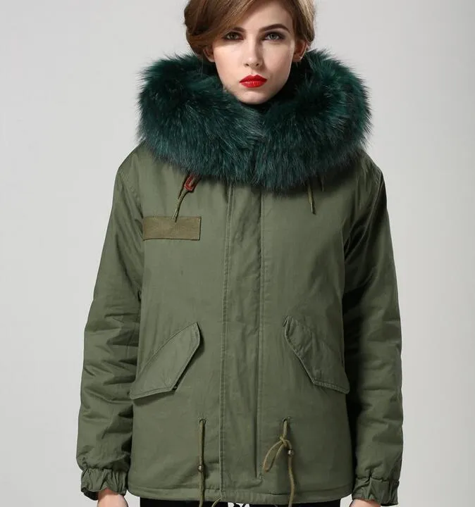 Gorąca Sprzedaż Jade Green Rabbit Fur Podszewka Mini Armia Green Parkas Meifeng Marka Jade Green Futro Trim Hoody Kobiety Snow Płaszcze