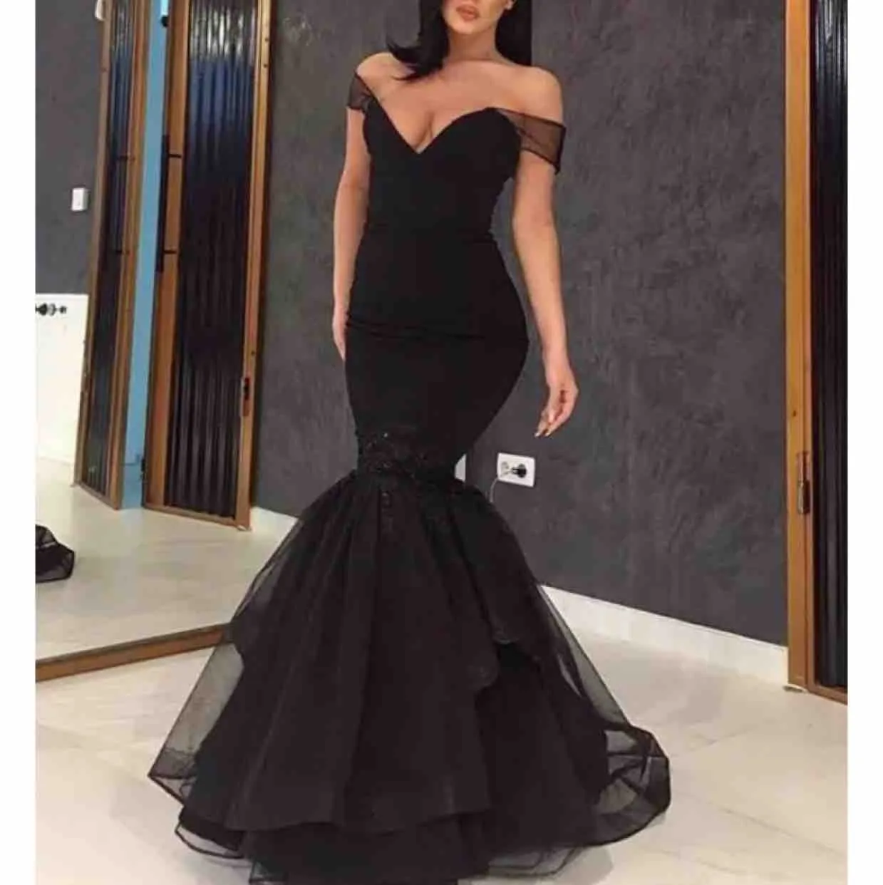 2019 neue sexy schwarze Meerjungfrau-Abschlussballkleider schulterfrei, Satin, Tüll, offener Rücken, bodenlang, Übergröße, Abendkleid, Party, Festzug, formelles Kleid