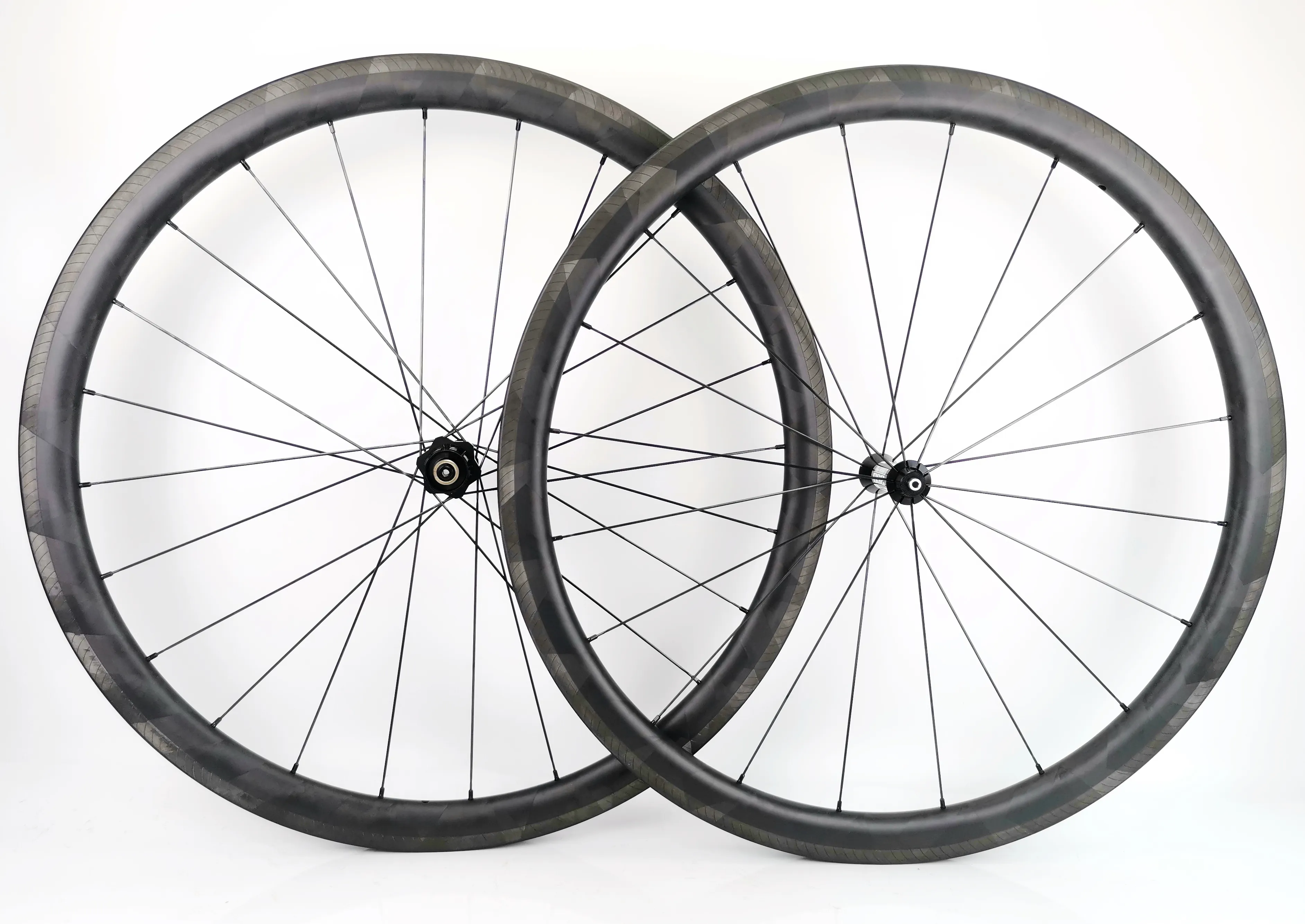 Roues de vélo en carbone version légère surper 38mm profondeur 25mm largeur pneu/Paire de roues tubulaires en carbone pour vélo de route avec surface de freinage AC3