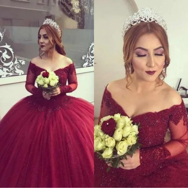 Lindo 2019 vermelho vestido de bola de bola inchado vestido fora do ombro decote manga mangas compridas rendas e brilhos vestidos nupciais de tule