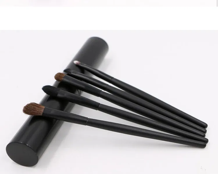 Top Hot 5 pezzi / set Set di pennelli per trucco mini occhi portatili da viaggio Set per ombretto Eyeliner Sopracciglio Kit di pennelli per labbra Strumenti professionali Tubo di metallo