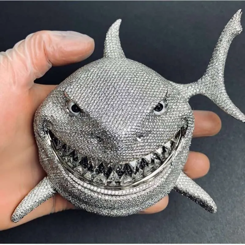 6ix9ine shark clearance chain