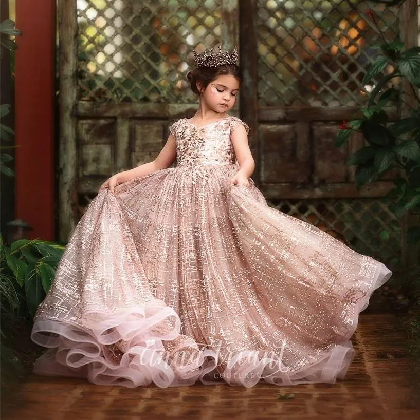 Shining Lace Backless Girls Pageant Dresses For Wedding Glitter Ball Gowns Flower Girl Dress Appliqued V Neck Princess Kids Communion Dress