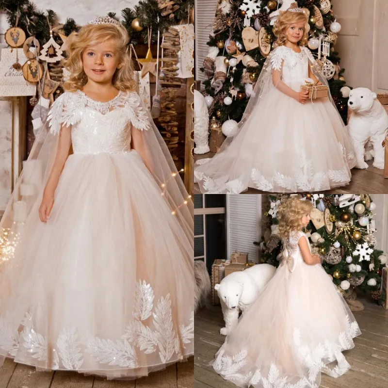 Pretty 2019 White Flower Girls Dresses With Wraps Tiered Tulle Ball Gown Princess Birthday Party Dresses Kids Formal Wear