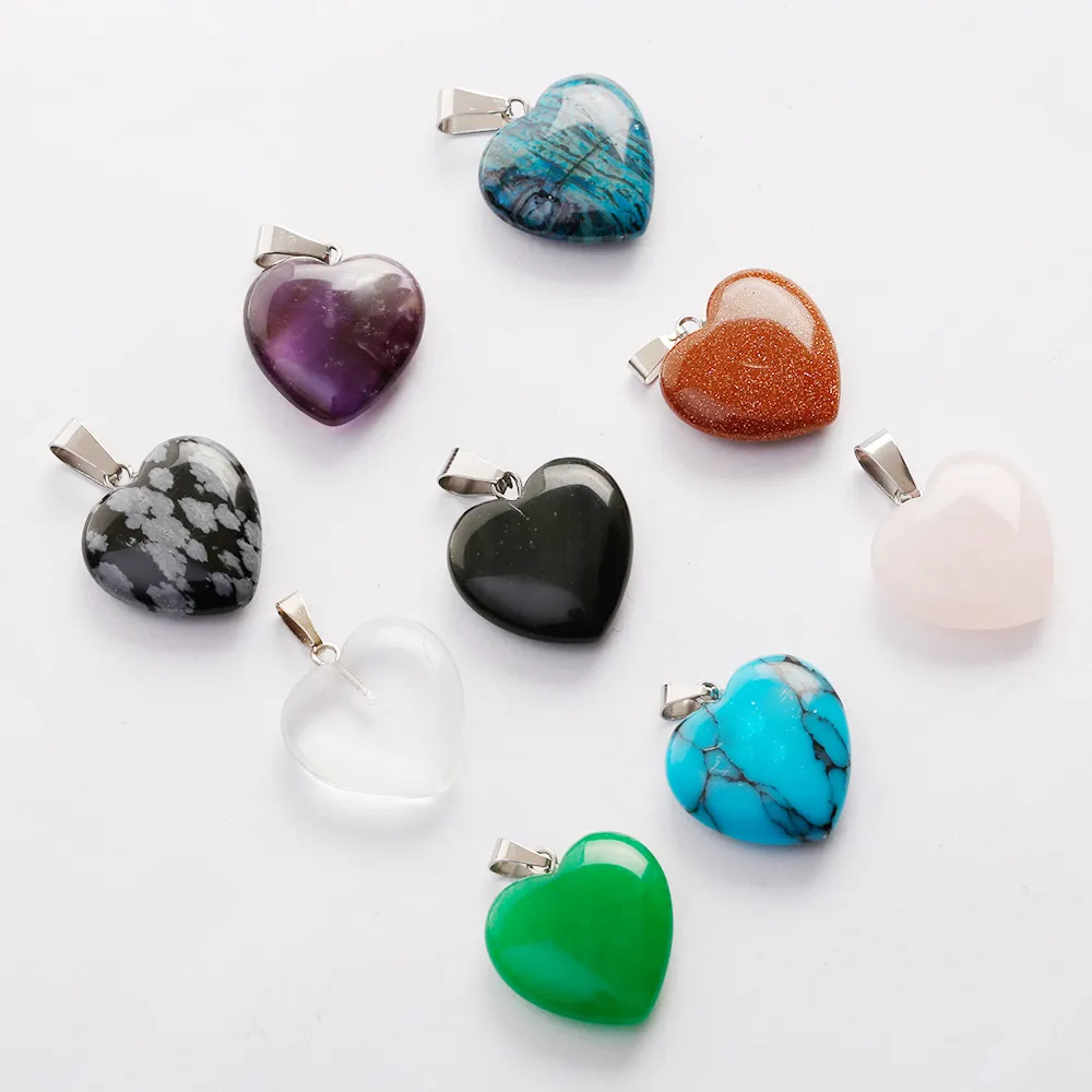 Ciondoli caldi Amore a forma di cuore mix di pietre Pendenti di colore Perline sfuse per bracciali e collane Creazione di gioielli fai da te per le donne Regalo gratuito