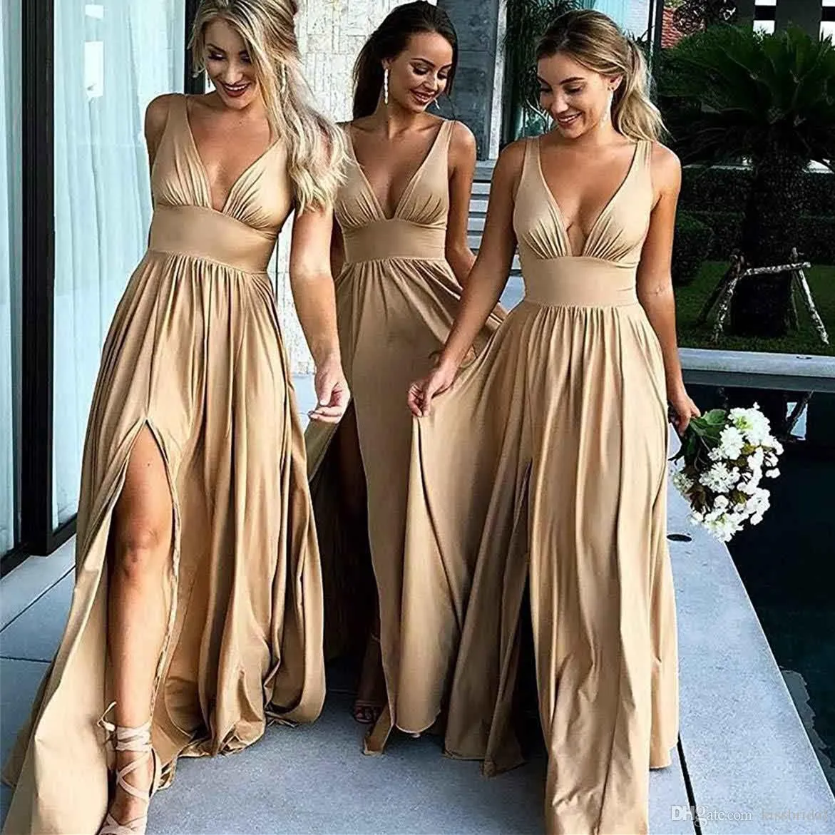 Nieuwste Sexy V-hals Split Bruidsmeisjes Jurken Goedkope Lange Schede Formele Toga Elegante Bruiloft Gast Prom Ball Party Dress Custom