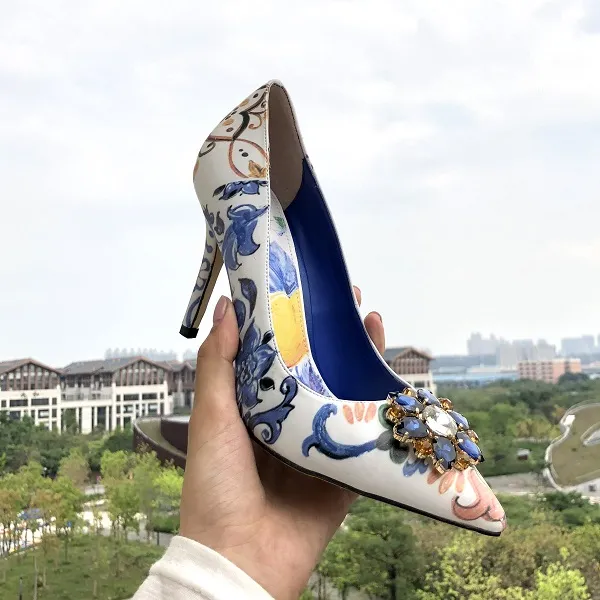 Shipping Diamond Free Stiletto High Heels Pillage Pointed Toes Paisley Printed Rose Flowers Dress SHOES Party Wedding Colours