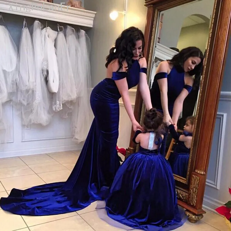 Royal Blue Madre Figlia Abiti Abito da ballo Abito da ballo Party Pageant Dress Detalable Maniche lunghe Velvet Winter Flower Girl Dress Abito per matrimonio