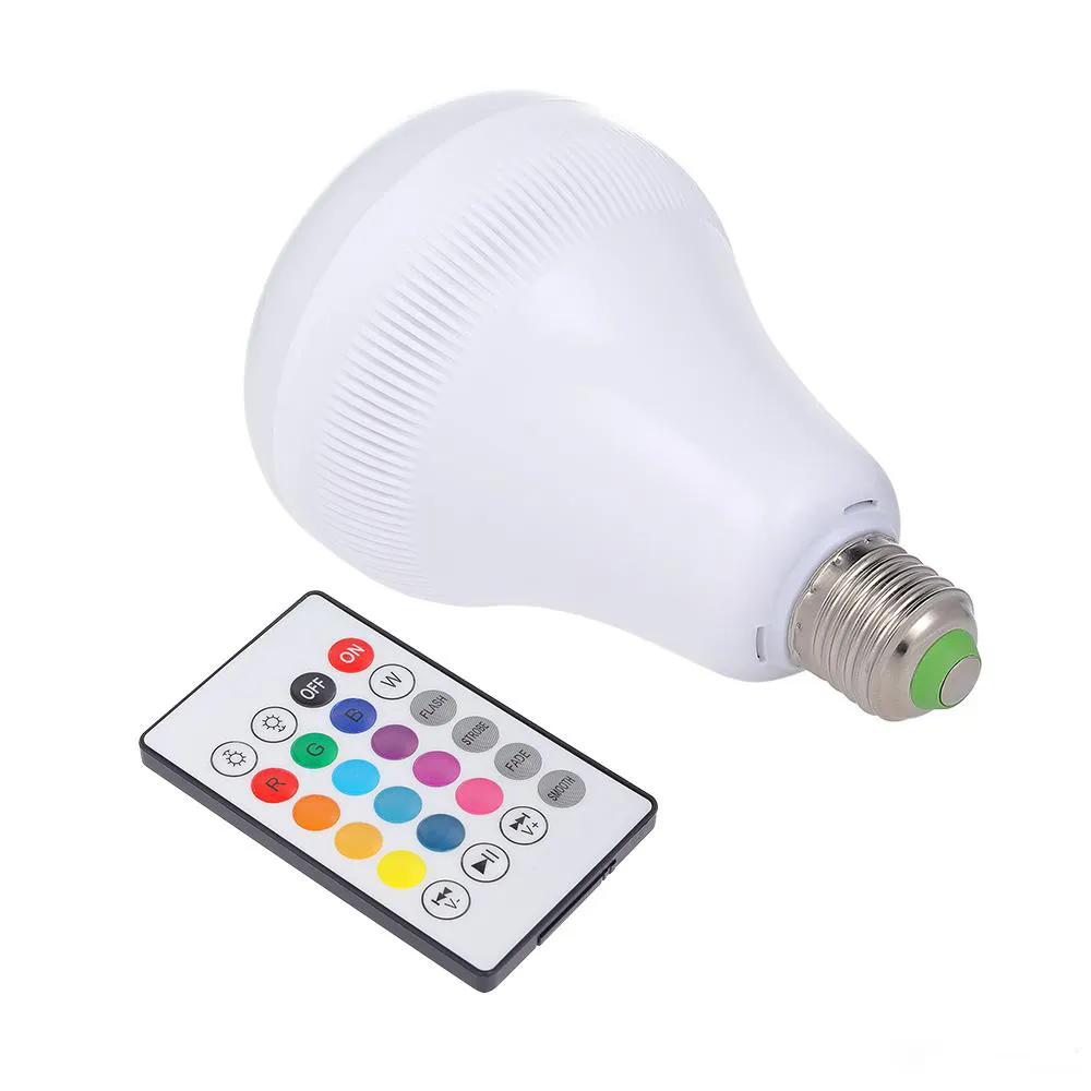 Nowy LED Flame Light E27 Smart Bluetooth Głośnik RGB Bezprzewodowa muzyka Odtwarzanie żarówki płomień kolorowy ściemnialny z 24 klawiszami pilotem