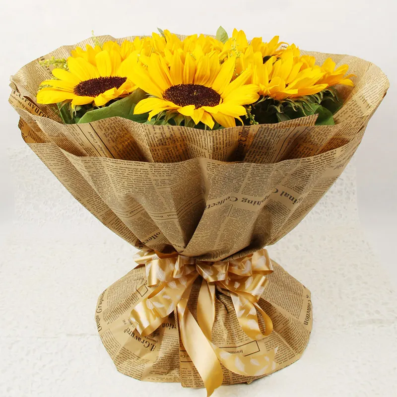 Suquosor 5Sheets Vintage Newspaper Kraft Paper Brown Kraft Outer Wrapping Paper For Gifts Packaging Flower Wrapping Paper