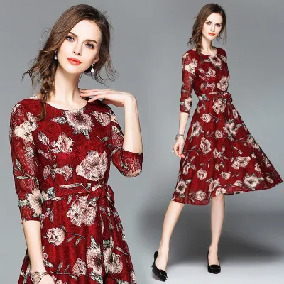 Vestidos de encaje de estilo vintage europeo estilo de manga tres cuartos de poliéster elegante borgoña delgado Floral mujer Vestidos ocasionales Ocasión