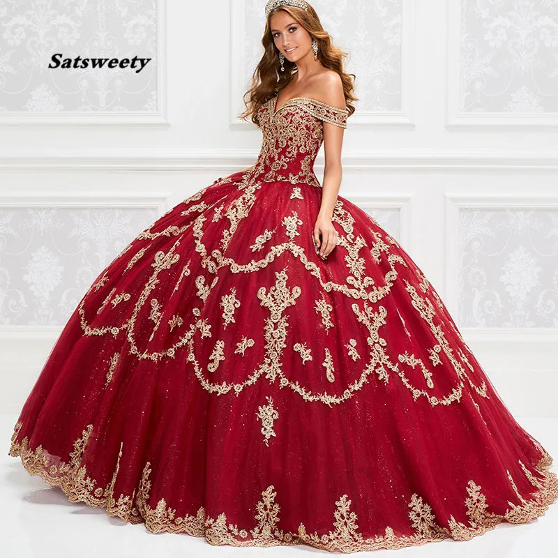 Prachtige rode quinceanera jurken met gouden geappliceerde pailletten lace-up baljurk prom jurk vestido de festa zoete 16 jurk