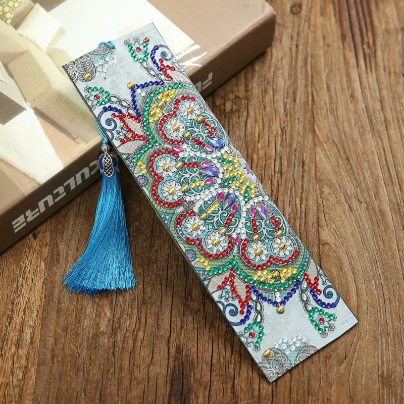 5D DIY Specialformad diamantmålning Läder Bookmark Broderi Craft Tassel Book Marks for Books Presenter