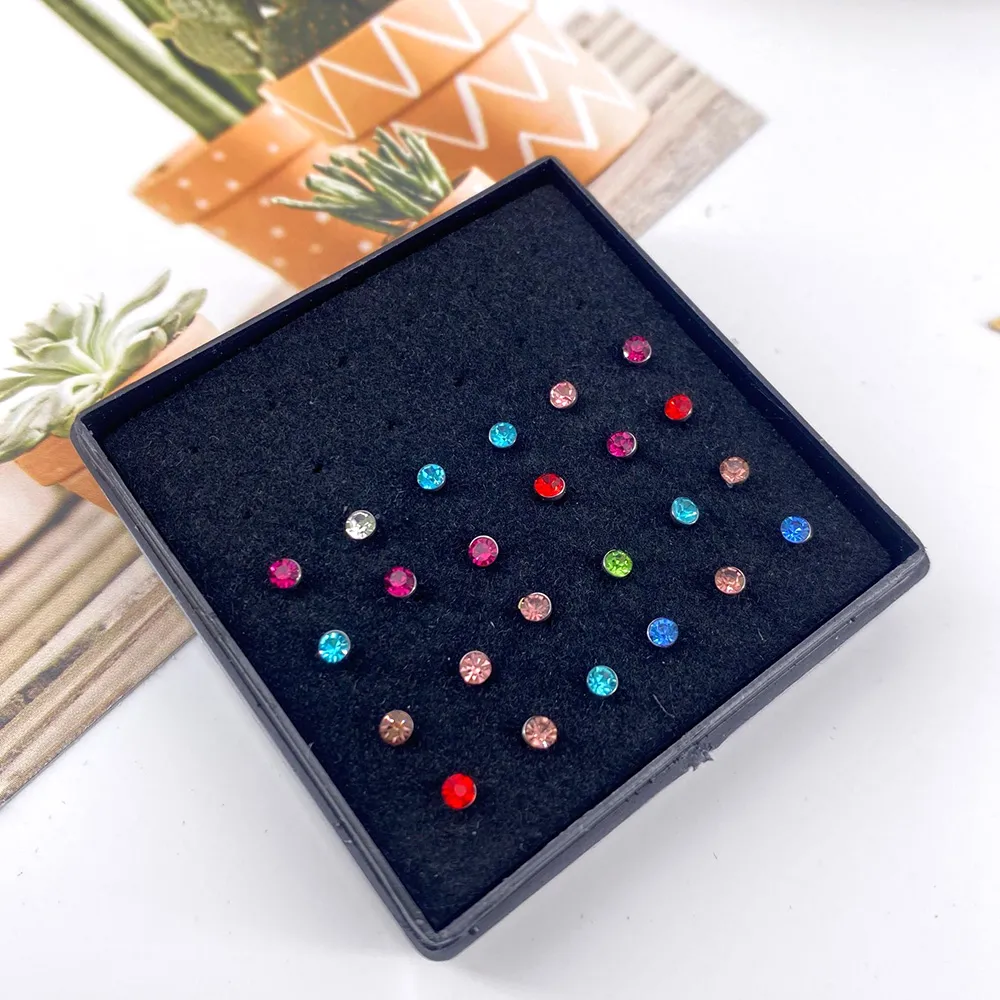 24pcs / set 2.5mm rostfritt stål kristall näsa ringar män kvinnor piercing näsa studs brosk örhängen kropp piercing smycken gåva