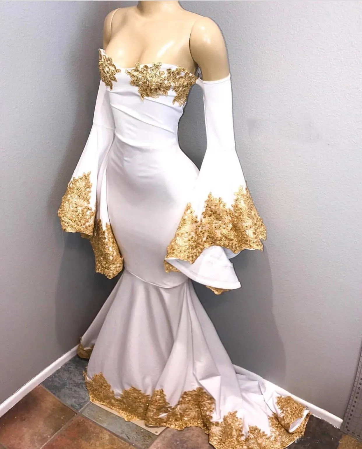 Gold Lace Prom Dresses Mermaid Off the Shoulder Long Sleeves Formal Evening Gowns Cocktail Party Dresses Custom Size