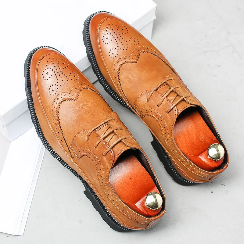 Brogues Men Dress Shoes Leather Black Oxford Shoes Men Blue Party Shoes Men Italian Fashion Scarpe Uomo Eleganti Schoenen Mannen