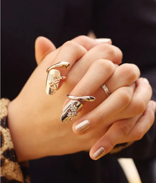 Exquisite Cute Retro Queen Dragonfly Design Rhinestone Plum Snake Gold/Silver Ring Finger Nail Rings