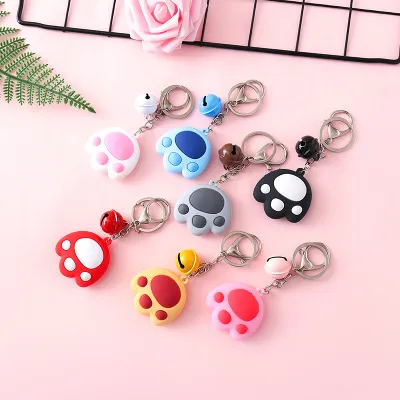 5 cm Mignon Animaux Griffe Avec Petite Cloche Coloré Porte-clés Empreinte Pour Femmes Hommes Cadeaux D'anniversaire Silicone Porte-clés Macarons Bijoux cadeau