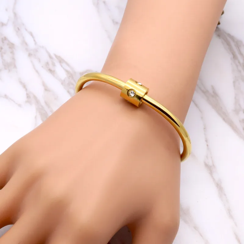 316L inoxydable Lovers Fashion Bracelet en acier or rose Bracelets cylindrique avec Turnbuckle Zircon Hommes Femmes Couples Bijoux Bracelets