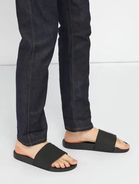 2019 Vårmänniskor och kvinnors mode Svart Logo Plain Slides Flats Slippers Storlek Euro 35-44