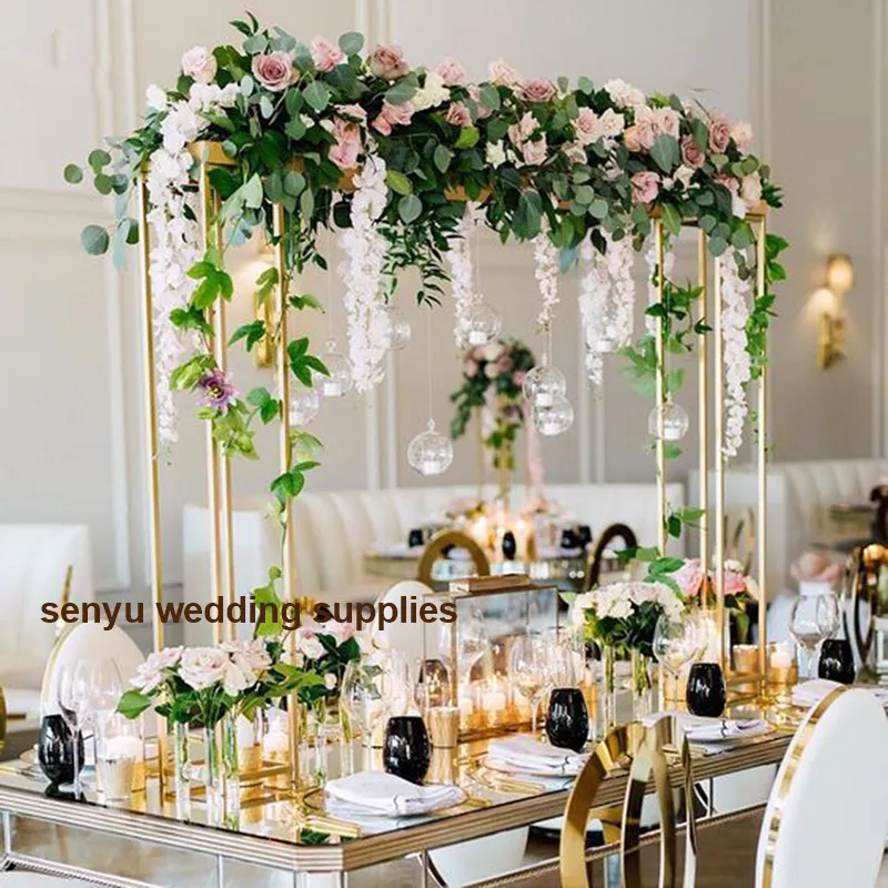 Centres De Table De Table De Fleurs En Metal Dore Pour Decoration Devenements De Mariage 40 Cm De Hauteur Avec Une Decoration De Fete En Acrylique 2024 Clair Du 63 09 DHgate