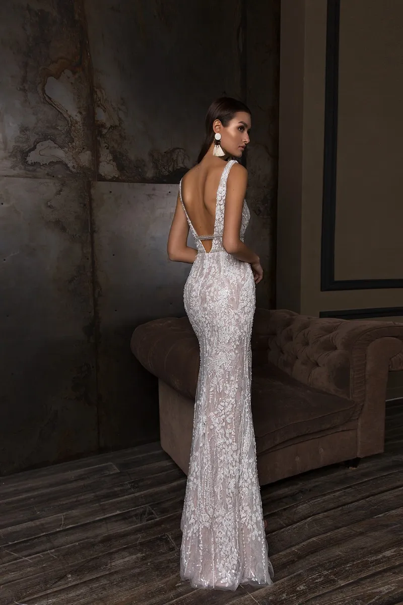 The best 30-long gown-back designs that you can ever find! - Baggout