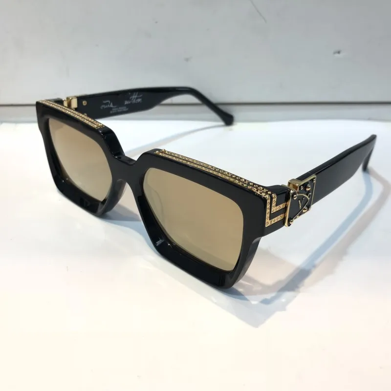 Luxury Luxury MILLIONAIRE M96006WN Sunglasses Full Frame Vintage Designer  Sunglasses For Men Shiny Gold Logo Hot Sell Gold Plated Top 96006 From  Yejiang, $87