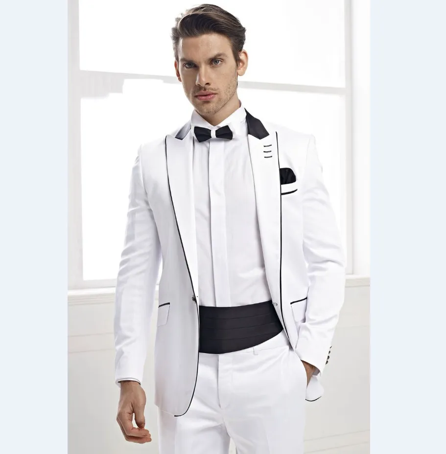 Popolare One Button Groomsmen Picco risvolto Smoking dello sposo Groomsmen Best Man Suit Abiti da sposa uomo Sposo (giacca + pantaloni + cravatta) B205