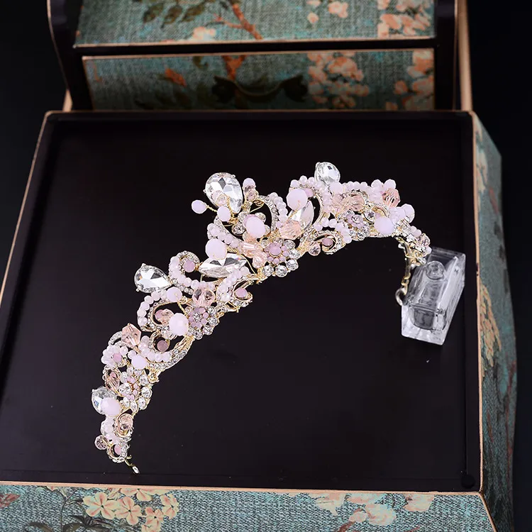 Barok El Yapımı Pembe Kristal Gelin Taç Vintage Düğün Saç Aksesuarları Rhinestone Tiaras Kristal Altın Inci Balo Tiara C19041703