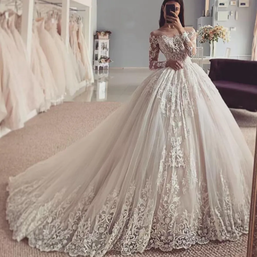 Prinses Trouwjurken 2020 Sheer Hals Kant Applicaties Illusie Lange Mouwen Puffy Tulle Bruidsjurken met trein Vestidos de Novia