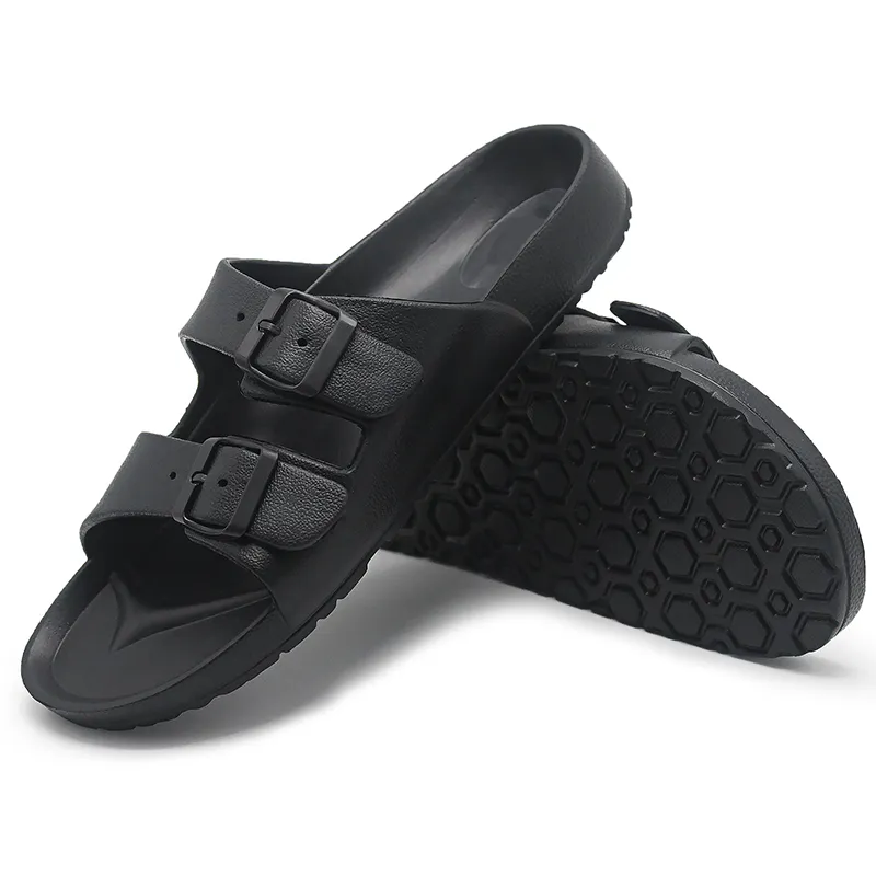 Män Sandaler Sommarstrand Gå Andningsbar Soft Shoes Buckle Strap Design Man Casual Flip Flops Classic Black Sandalias