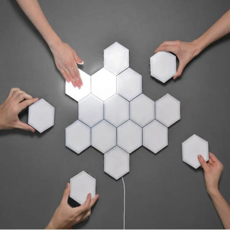 DIY Honeycomb Light Freely Splice Touch-känslig LED-honungskaka Vägglampa Kvantbelysning Natt Hem Korridor Aisle Decor
