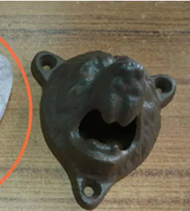 Veemoon Apribottiglie Da Parete in Ghisa a Forma Di Testa D'orso Nero, Apribottiglie Rustico Resistente e Facile Da Montare Per Birra e Bibite, Accessorio Vintage Per Bar e Cucina