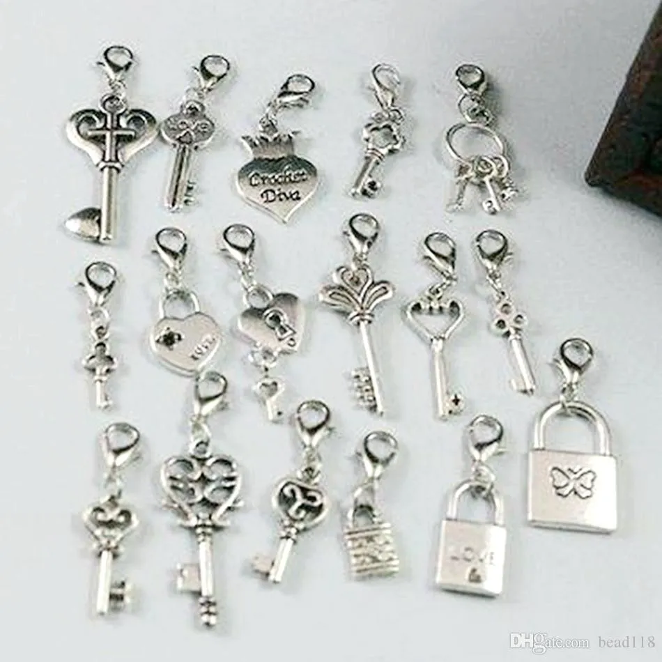 Heta! 102st Antik Silver Mixed Heart Crown Lock / Key Dangle Pärlor och Hummerlås DIY Smycken 17 Stil