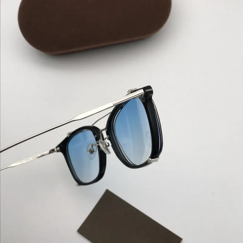 Wholesale-Simple fashion style cat eye frame design men and women with sunglasses 720 outdoor anti - UV protection eyewear with original box