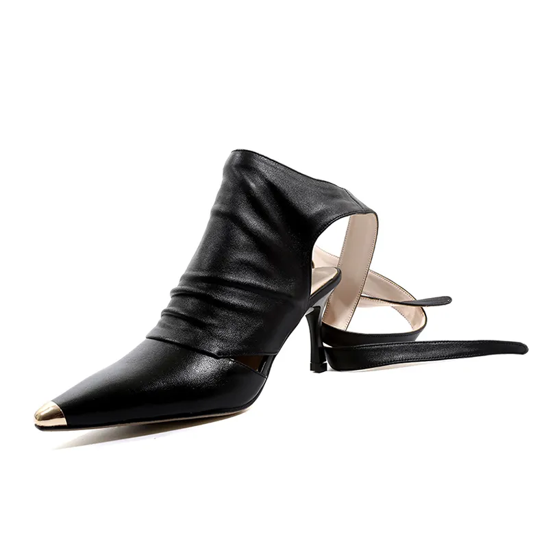 Are pointed toe boots in style 2019 sales